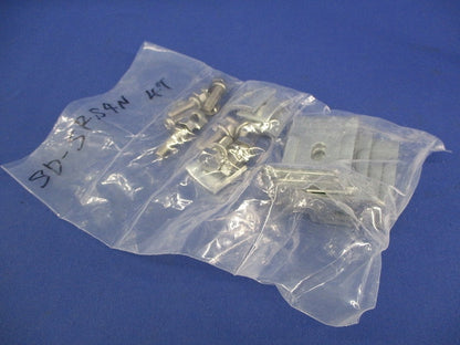 立上りラック支持金具(4個入) SD-SRS4N