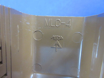 コーナージョイント(茶)(9個入) MLC-4