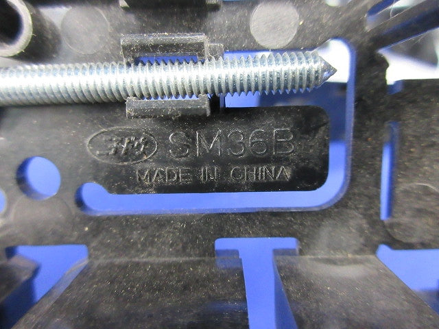 配ボックス台付型混在(4個入)ネジ不足 SM36B2他