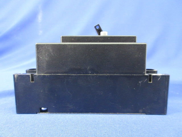漏電遮断器2P2E30A GB-52EC