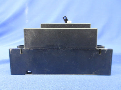 漏電遮断器2P2E30A GB-52EC