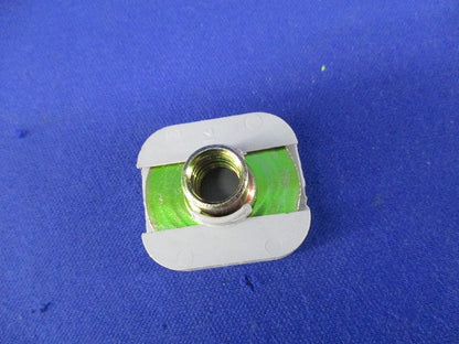 吊り金具(12個入) PNH1-W3