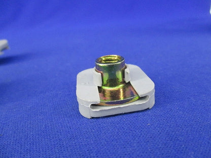 吊り金具(12個入) PNH1-W3