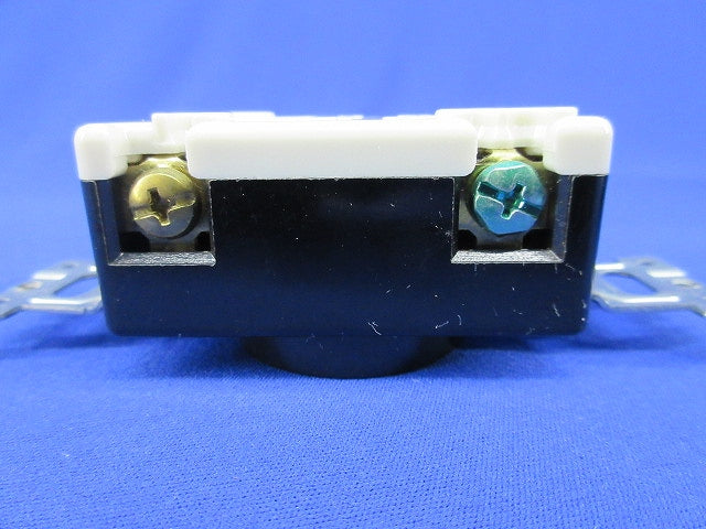 接地2P20A引掛埋込コンセント(2個入) WF2520