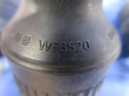接地2P20A引掛防水ゴムキャップ(4個入)(汚れ有) WF8520