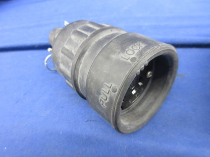 引掛防水コネクターボデー 3P20A(2個入)汚れ有 MH2633