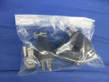 接地15A防水ゴムキャップ(3個入)(汚れ有)National WF7515K