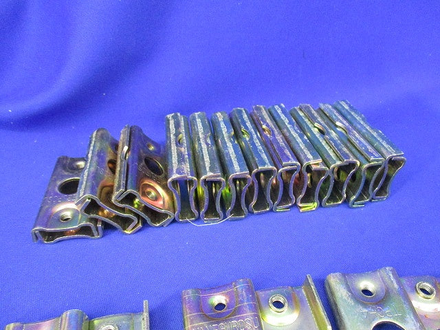 二重天井用金具 吊りボルト・丸鋼用電線管支持金具(20個入) TPC-4