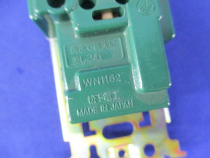 埋込ダブルコンセントセット(メーカー混在3個入) WN1162