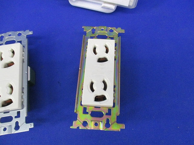 埋込ダブルコンセントセット(メーカー混在3個入) WN1162