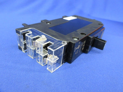 プラグインスリムサーキットブレーカ 2P2E20A PNX52TA