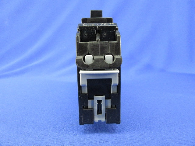 プラグインスリムサーキットブレーカ 2P2E20A PNX52TA