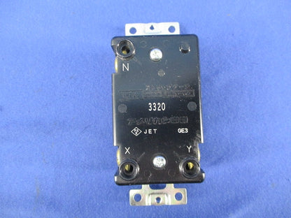 引掛形 埋込コンセント3P30A250V 3320