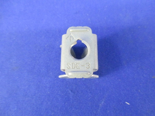 ボルト吊り金具(16個入) SDE-3
