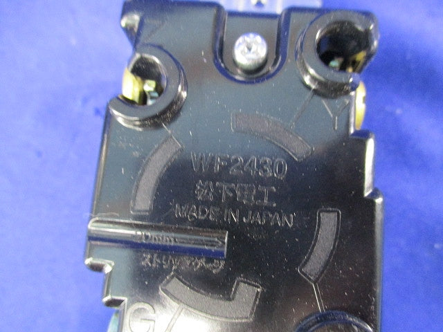 引掛埋込コンセントセット(メーカー混在2個入) WF2430
