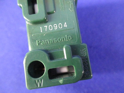 ホーム20A埋込コンセント(6個入) WN1221K