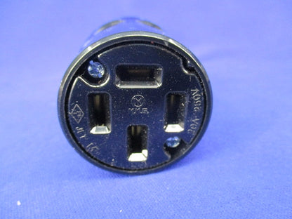 接地3P20Aコネクターボデー MC2657
