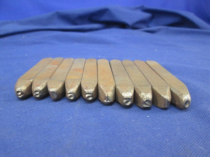 金属ポンチ(1セット10本入)(サビ有)(ジャンク品) 型番不明