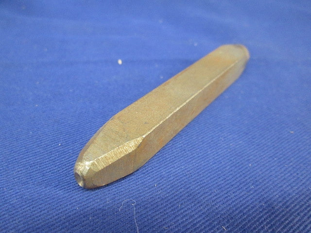 金属ポンチ(1セット10本入)(サビ有)(ジャンク品) 型番不明