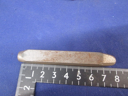 金属ポンチ(1セット10本入)(サビ有)(ジャンク品) 型番不明
