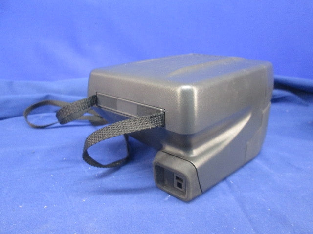 インスタントフィルムカメラ(フィルム付・期限OK)(動作未確認)(ジャンク品) 636