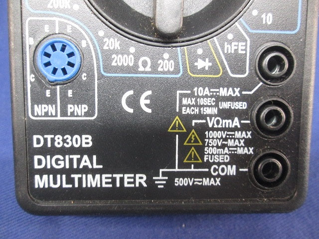 デジタルテスター(動作未確認)(ジャンク品) DT-830B