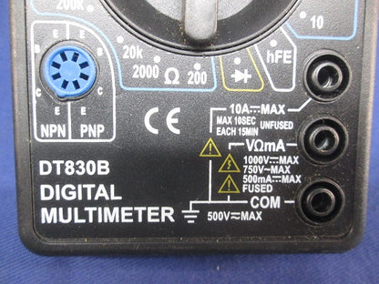 デジタルテスター(動作未確認)(ジャンク品) DT-830B