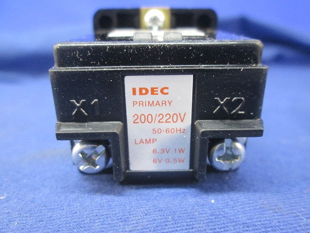 φ30丸形パイロットランプ(ホワイト) APN+TWR