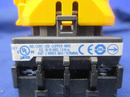 非常停止用押ボタンスイッチ XW1E-LV