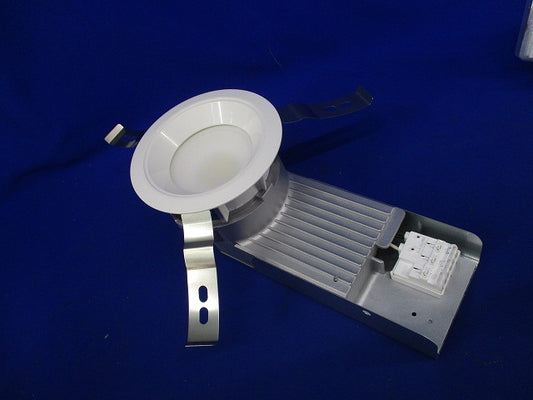 LEDダウンライトφ100(昼白色) LEDD-09011FN-LS9