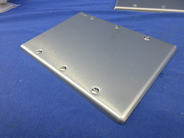 新金属カバープレート3連(取付枠付)(6枚入)(キズ・汚れ有)National WN7593