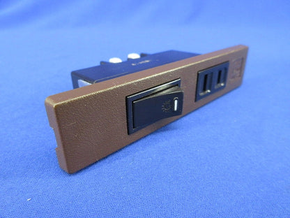 家具用ミニスイッチ付コンセント(ブラウン)National WF2049