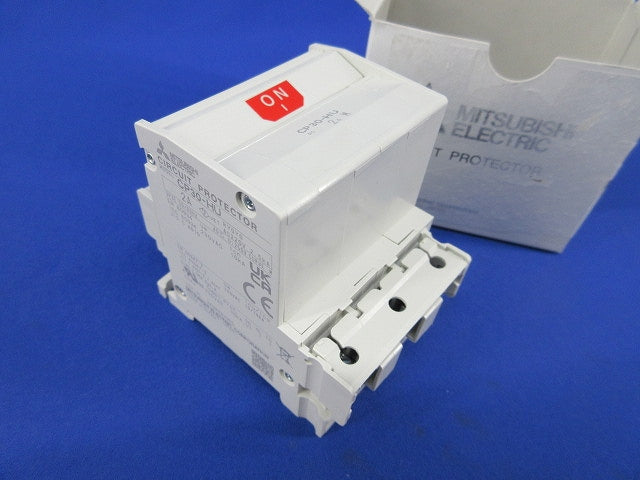サーキットプロテクタ3P3EE2A CP30-HU