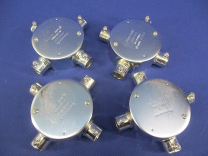 ねじなし丸型露出ボックス4方出(4個入) DS68191K