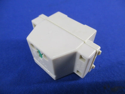アースターミナル(フラットタイプ)(10個入) DG4521N