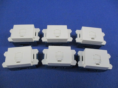 埋込テレホンモジュラジャック(6極2心)(6個入) WNT15629W