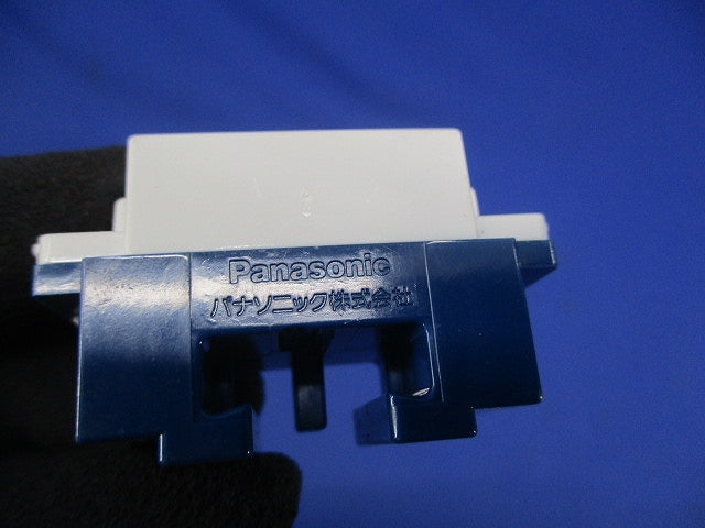 埋込テレホンモジュラジャック(6極2心)(6個入) WNT15629W