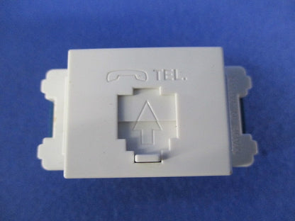 埋込テレホンモジュラジャック(6極2心)(6個入) WNT15629W