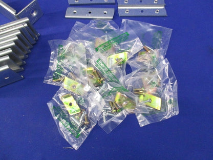 ネグロック 軽量間柱ダクター取付金具(10個入) MSC90