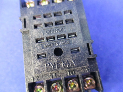 共用ソケット(2個入) PYF14A