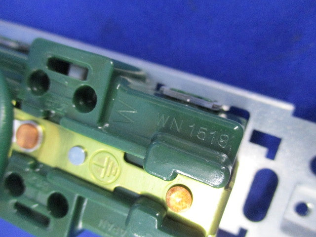 埋込アース付ダブルコンセントセット(混在2個入) WN1512GK他