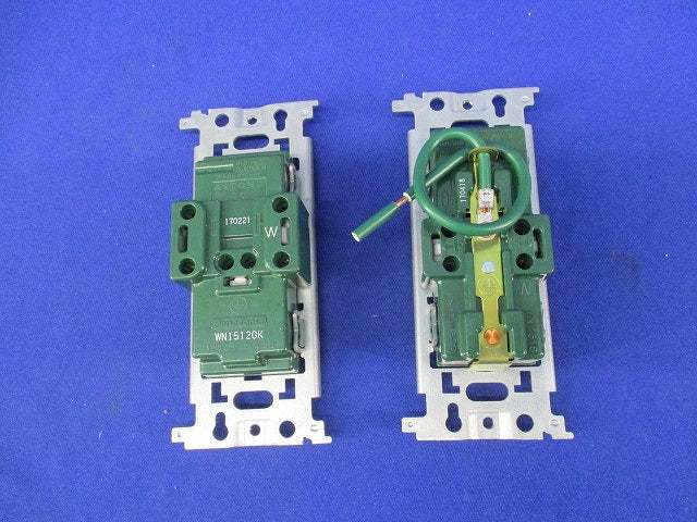 埋込アース付ダブルコンセントセット(混在2個入) WN1512GK他