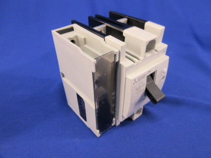 漏電遮断器2P20A NV30-FA