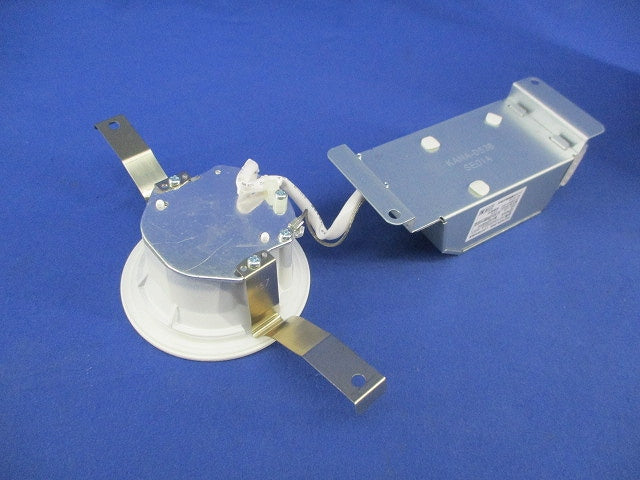LED高気密SBダウンライトφ75 AD1242W50-A
