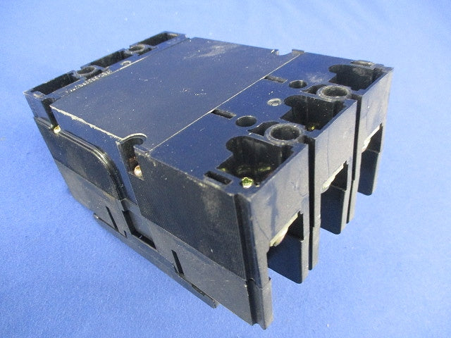 ノーヒューズブレーカ 3P60A NF100-CW