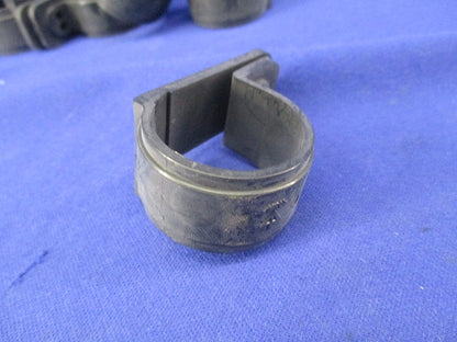 SV片サドル(50個入)(黒) KT-38