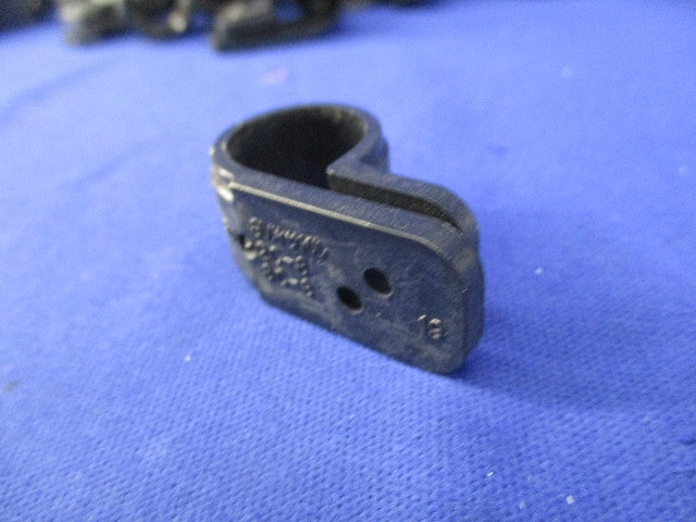 SV片サドル(100個入)(黒) KT-8