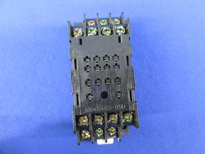 リレーソケットセット RU4S-C-A100+SY4S-05D