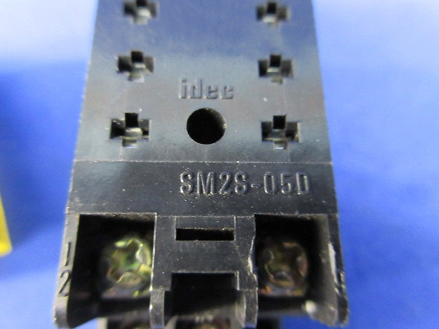 リレーソケットセット RU2S-C-A100+SM2S-05D