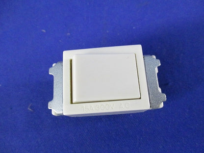 フルカラー埋込スイッチC(3路)(8個入) WN5002